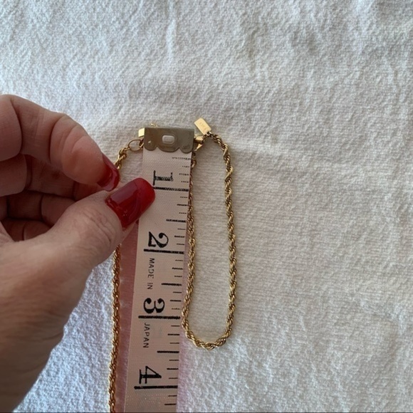 Gold tone twisted rope design Korea made matching bracelet necklace set - Picture 5 of 8